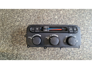 Блок управления климат-контролем    Chrysler Voyager