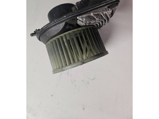 Вентилятор печки    740221233f   Volkswagen Jetta V