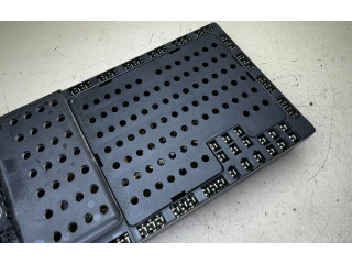 Блок предохранителей 30679527, 04W144   Volvo XC90    