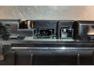 Přístrojová deska BMW X1 F48 F49 2018 62108713079