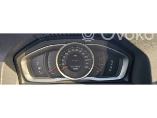 Руль Volvo V60 2018 - года