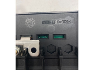 Блок предохранителей 518828108, 30728008   Volvo V70    