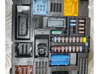 Блок предохранителей 9855665080   Peugeot 2008 II    