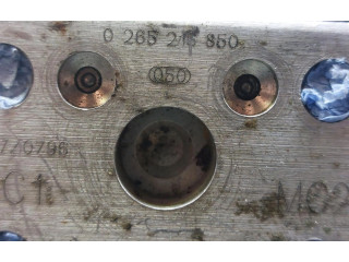 Блок АБС 0273004571, 0130108084 Toyota Corolla Verso E121 2001 - 2004 года