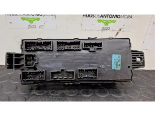 Блок предохранителей MIGUEL Mitsubishi Montero