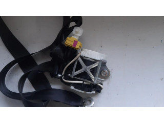 Передний ремень безопасности