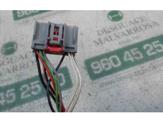 Зеркало электрическое Jaguar XF X250 2007 - 2015 года