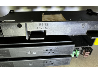 Pojistková skříňka 61131378539, 1378539 BMW 5 E34 1994