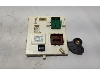 Блок управления 32217422   Volvo S60