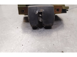 Zámek zadních dveří 30649102, 04372068 Volvo XC90 2004