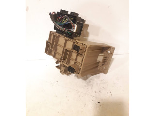 Pojistková skříňka 82201AG041 Subaru Legacy 2008