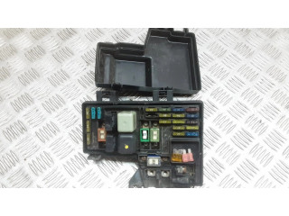   Pojistková skříňka    Acura TL 1999