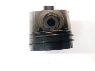 Поршень с шатуном Renault Scenic I