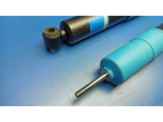 Передний амортизатор