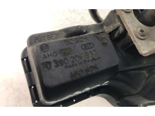 Моторчик дворников 0390206937    Volvo 440