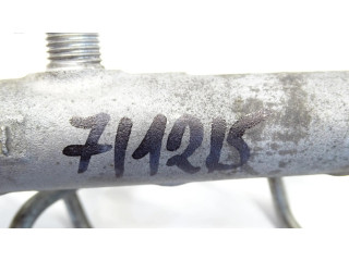 Vstřikovací lišta 057130089Q Audi A8 S8 D4 4H