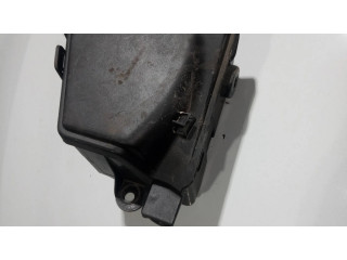   Pojistková skříňka 8200738816   Dacia Dokker 2013