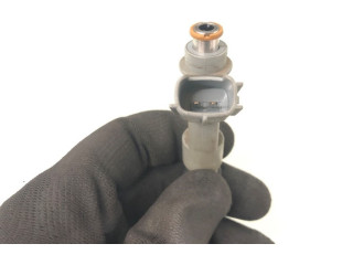 Форсунка 2325000010, 2325000010    Peugeot 107  384F(1KR) 