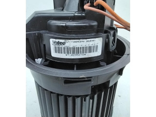 Вентилятор печки    272101170R, 272101170R   Renault Clio IV