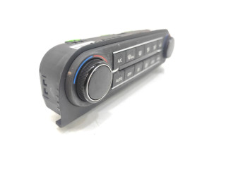 Блок управления климат-контролем 97250J7201 KIA Ceed