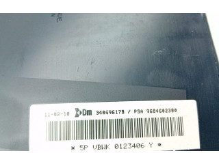 Подушка безопасности в сиденье 9684602380   Peugeot 5008