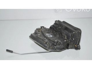 Задний замок