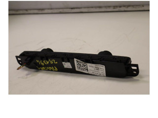 Блок управления климат-контролем 98340416ZD   Peugeot Partner III