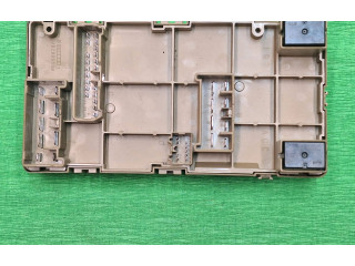 Блок предохранителей JB200500N Subaru Forester SH