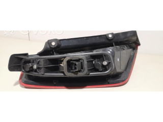 Задний фонарь правый 27460202, 51701590 Fiat Grande Punto