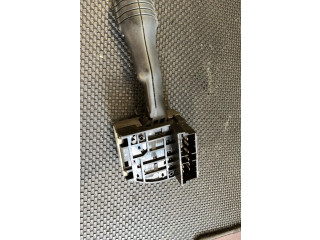 Ручка стеклоочистителей 7700832722 Renault Twingo I