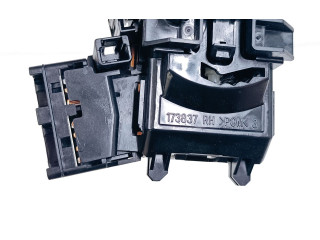 Řídící jednotka 173837 Toyota Prius+ (ZVW40) 2013