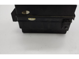 Блок предохранителей PA66TD30 KIA Carens I