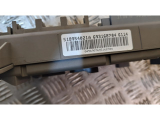 Pojistková skříňka 518954021A BMW X6 E71 2011