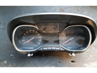 Панель приборов    Citroen C3 Aircross       