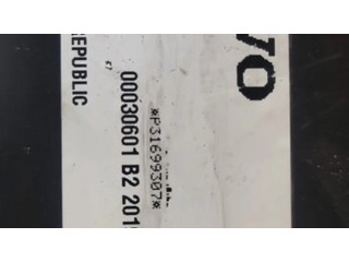 Другая деталь салона