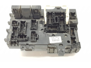 Pojistková skříňka 285510X804, 243509F500 Nissan Terrano 2006