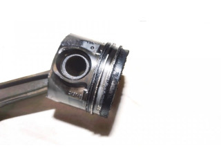 Píst 24574B Ford Mondeo Mk III pro naftový motor 2.0