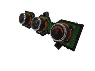 Блок управления климат-контролем 34030162, E07010801   Ligier JS 50