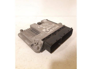 Řídící jednotka 03G906021HS   Volkswagen Caddy 2007