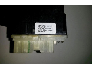 Включатель стеклоочистителей E1084593, E1084593 Smart ForTwo III C453