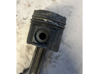 Píst Renault Vel Satis