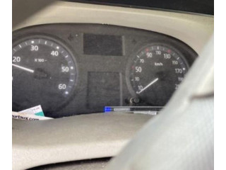 Моторчик дворников 7701055893    Renault Trafic II (X83)