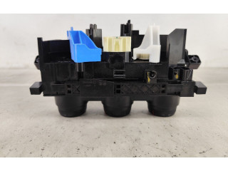 Блок управления климат-контролем T679803 Dacia Duster II
