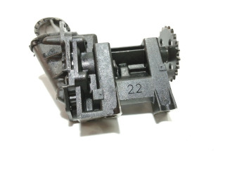 Масляный насос K9KA7 8200150195 Renault Clio II