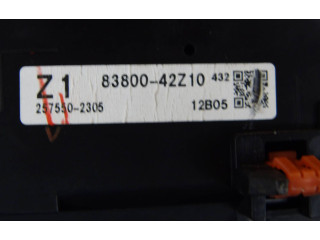 Přístrojová deska Toyota RAV 4 (XA50) 2019 8380042Z10