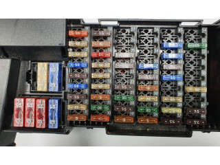 Блок предохранителей  1695450540   Volvo V70    