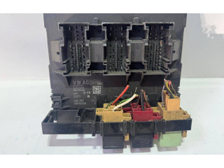 Блок комфорта 5K0937084F Volkswagen Jetta VI