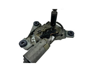 Моторчик заднего дворника 0390206517 Mitsubishi Carisma