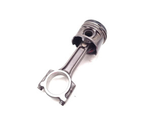 Píst K9K636 Nissan Juke I F15 K9K636