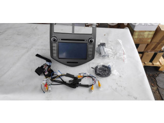 Экран/ дисплей / маленький экран    Chevrolet  Traverse III  2024 -  года